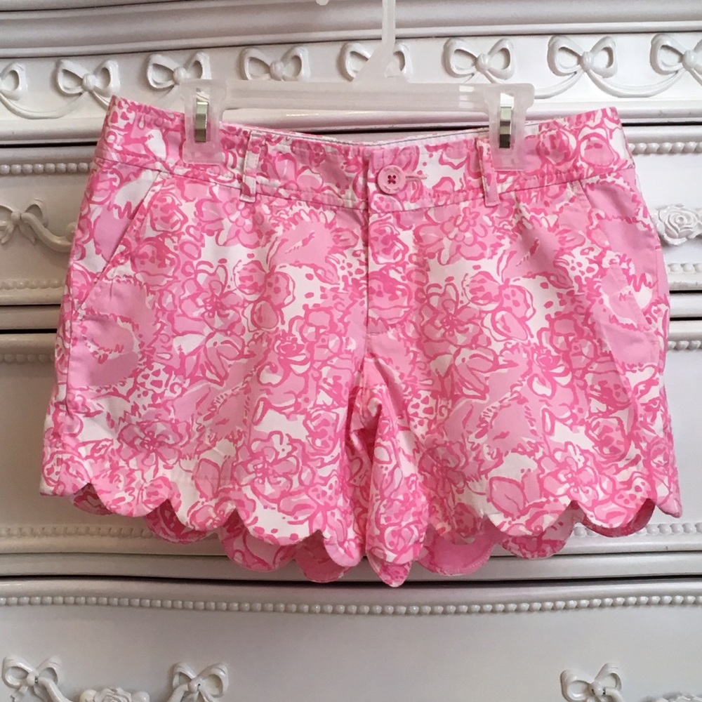 LILLY PULITZER Buttercup Shorts SHE A FOX scallop
